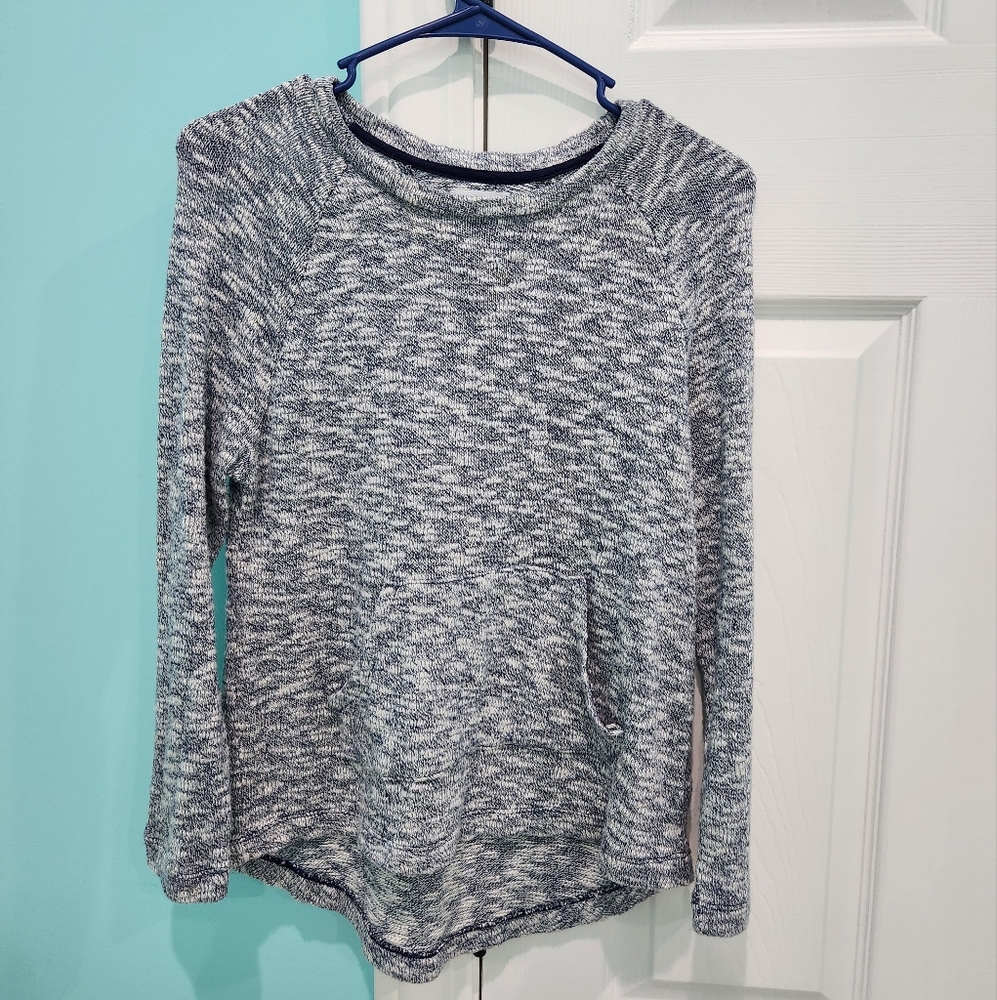 Old Navy Gray Women's Top with pocket in front